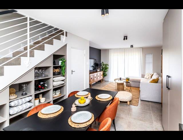 2 BEDROOM TOWNHOUSE FOR SALE IN NAHOON VALLEY PARK